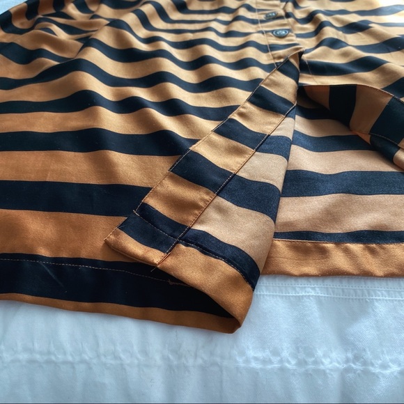 WHO WHAT WEAR ORANGE BLACK STRIPED BUTTON FRONT HIGH WAISTED MIDI SKIRT - 6 - Picture 14 of 14